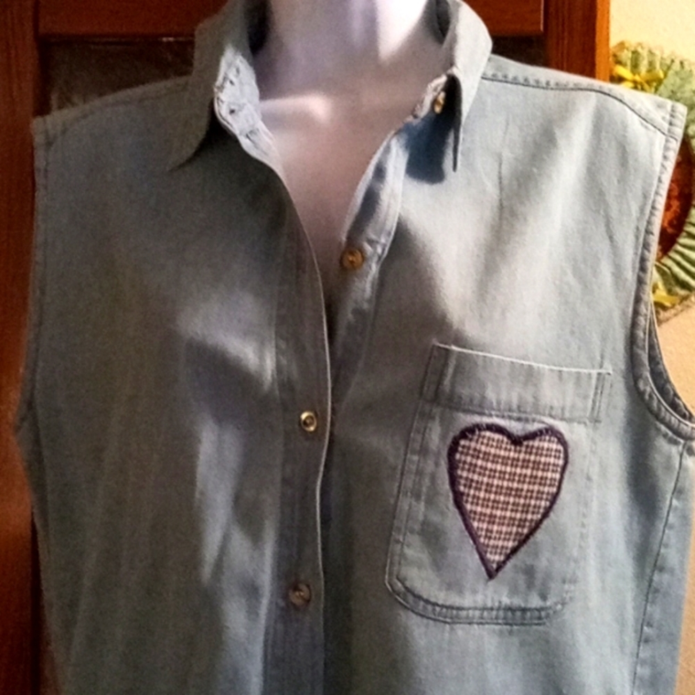 Vintage 80's,County Style,Button Down,Top with Blue & White,Plaid, Hearts,Detail